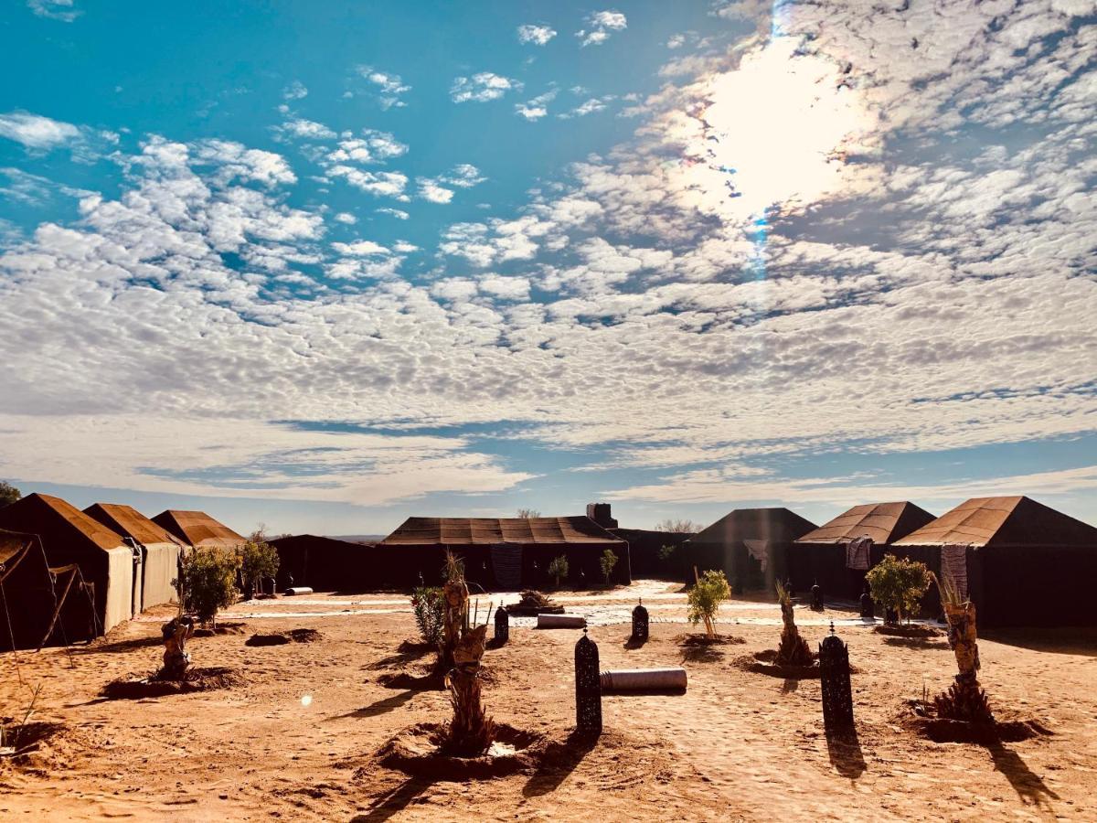 Merzouga Glamping Camp Екстер'єр фото
